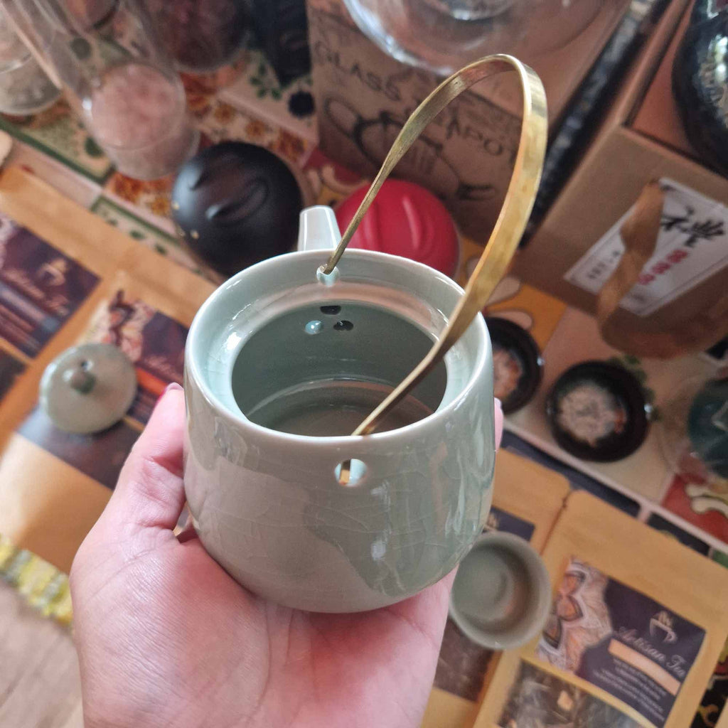 herbal-jade-teapot-set-pot-two-cups